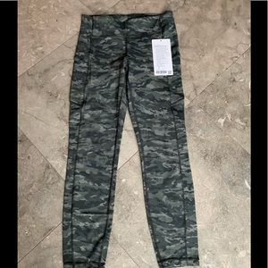 Lululemon Speed Up 7/8 Evergreen Camo 6